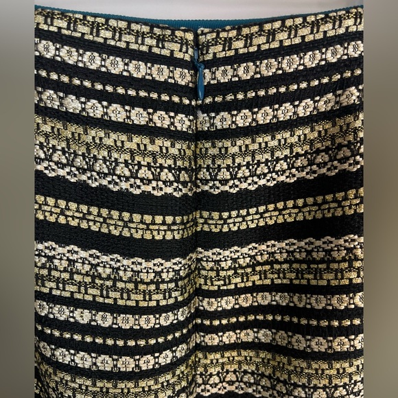 R.S.V.P. By Talbots woman’s gold and black striped lines pencil skirt size 10 - Picture 3 of 6